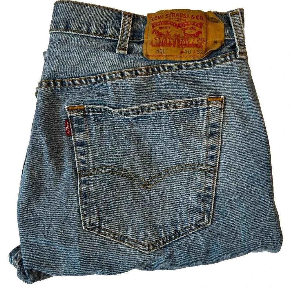 Levi's 501‎ Original Fit Jeans 40x32 Men's Blue Med Wash Straight Leg Button Fly